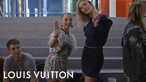 louis vuitton karlie kloss|Karlie Kloss and Emma Chamberlain at the Women's Fall.